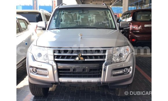 اشتري Imported Mitsubishi Pajero Other سيارة في Import - Dubai في Maseru اشتري Imported Mitsubishi Pajero Other سيارة في Import - Dubai في Maseru