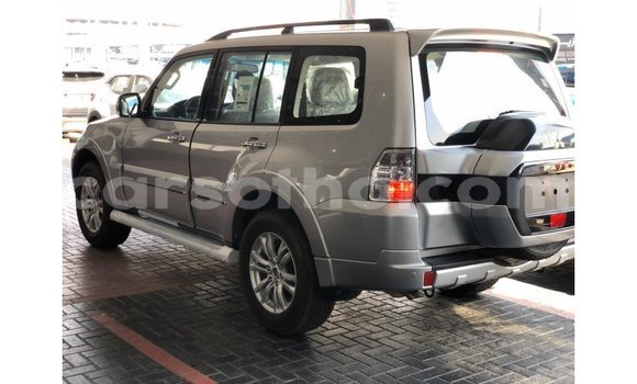 اشتري Imported Mitsubishi Pajero Other سيارة في Import - Dubai في Maseru اشتري Imported Mitsubishi Pajero Other سيارة في Import - Dubai في Maseru