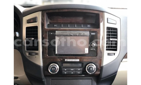 اشتري Imported Mitsubishi Pajero Other سيارة في Import - Dubai في Maseru اشتري Imported Mitsubishi Pajero Other سيارة في Import - Dubai في Maseru