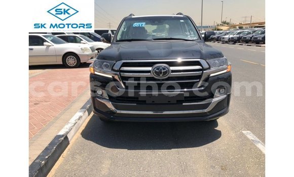 اشتري Imported Toyota Land Cruiser Black سيارة في Import - Dubai في Maseru اشتري Imported Toyota Land Cruiser Black سيارة في Import - Dubai في Maseru