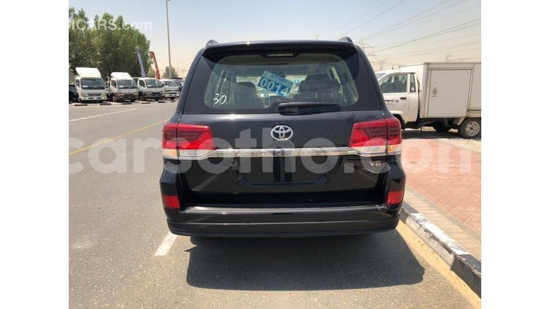 Big with watermark toyota land cruiser maseru import dubai 19029