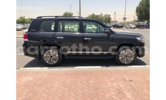 اشتري Imported Toyota Land Cruiser Black سيارة في Import - Dubai في Maseru اشتري Imported Toyota Land Cruiser Black سيارة في Import - Dubai في Maseru