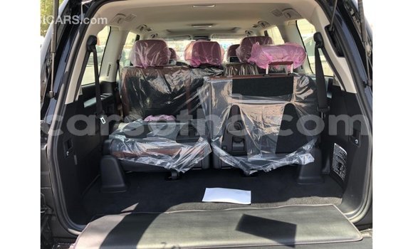 اشتري Imported Toyota Land Cruiser Black سيارة في Import - Dubai في Maseru اشتري Imported Toyota Land Cruiser Black سيارة في Import - Dubai في Maseru