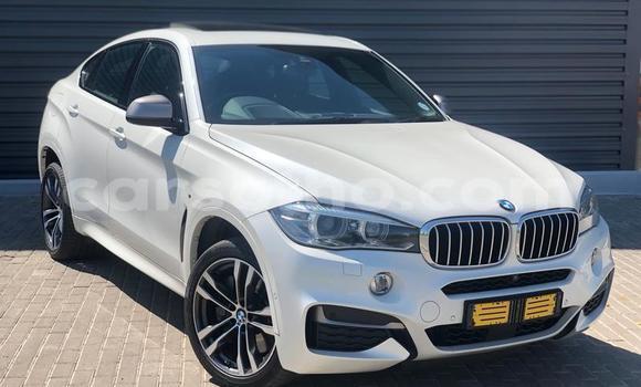 اشتري مستعمل BMW X6 White سيارة في Butha Buthe في Butha-Buthe اشتري مستعمل BMW X6 White سيارة في Butha Buthe في Butha-Buthe