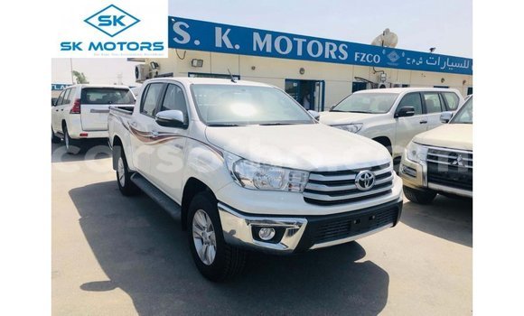 اشتري Imported Toyota Hilux White سيارة في Import - Dubai في Maseru اشتري Imported Toyota Hilux White سيارة في Import - Dubai في Maseru