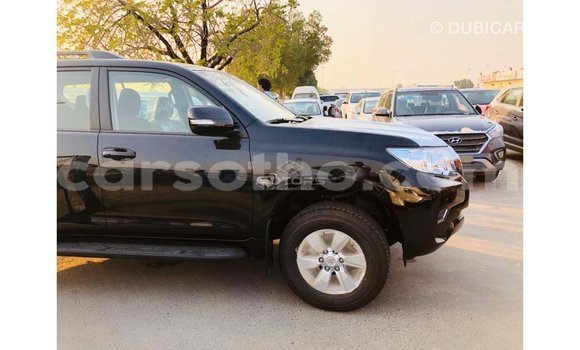 Sayi Imported Toyota Prado Black Mota in Import - Dubai a Maseru Sayi Imported Toyota Prado Black Mota in Import - Dubai a Maseru