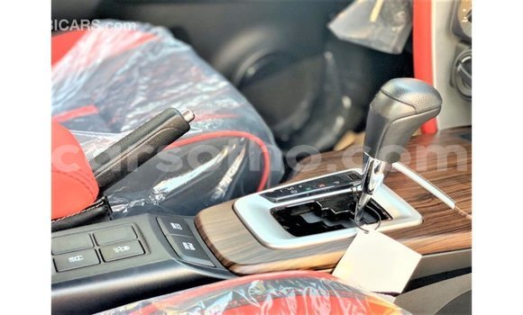 اشتري Imported Toyota Fortuner White سيارة في Import - Dubai في Maseru اشتري Imported Toyota Fortuner White سيارة في Import - Dubai في Maseru