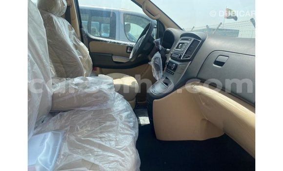 اشتري Imported Hyundai Accent Other سيارة في Import - Dubai في Maseru اشتري Imported Hyundai Accent Other سيارة في Import - Dubai في Maseru