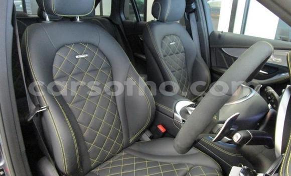 اشتري مستعمل Mercedes-Benz A-klasse AMG Black سيارة في Roma في Maseru اشتري مستعمل Mercedes-Benz A-klasse AMG Black سيارة في Roma في Maseru