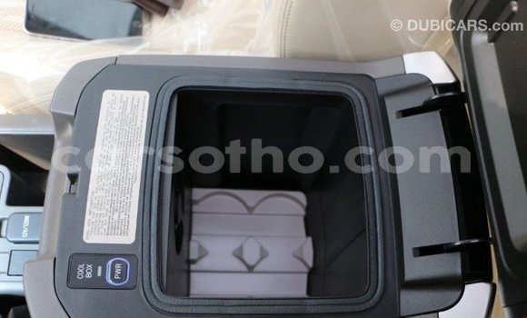 اشتري Imported Toyota Prado Black سيارة في Import - Dubai في Maseru اشتري Imported Toyota Prado Black سيارة في Import - Dubai في Maseru