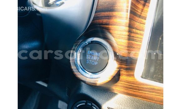 Acheter Import Voiture Toyota Hilux Blanc à Import - Dubai, Maseru Acheter Import Voiture Toyota Hilux Blanc à Import - Dubai, Maseru