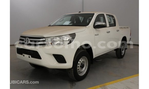 Acheter Import Voiture Toyota Hilux Blanc à Import - Dubai, Maseru Acheter Import Voiture Toyota Hilux Blanc à Import - Dubai, Maseru