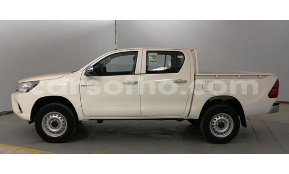 Acheter Import Voiture Toyota Hilux Blanc à Import - Dubai, Maseru Acheter Import Voiture Toyota Hilux Blanc à Import - Dubai, Maseru