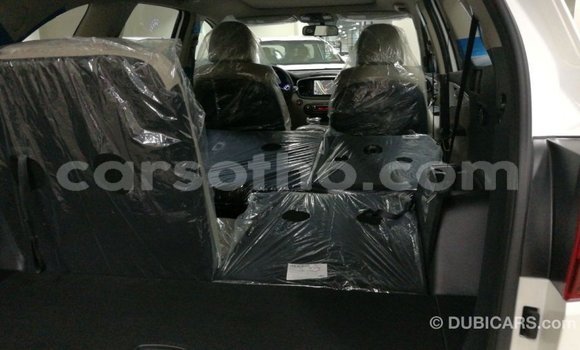 اشتري Imported Kia Sorento White سيارة في Import - Dubai في Maseru اشتري Imported Kia Sorento White سيارة في Import - Dubai في Maseru