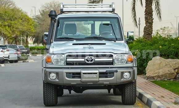 اشتري Imported Toyota Land Cruiser Other سيارة في Import - Dubai في Maseru اشتري Imported Toyota Land Cruiser Other سيارة في Import - Dubai في Maseru