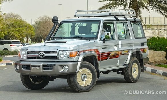 اشتري Imported Toyota Land Cruiser Other سيارة في Import - Dubai في Maseru اشتري Imported Toyota Land Cruiser Other سيارة في Import - Dubai في Maseru