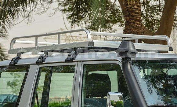 اشتري Imported Toyota Land Cruiser Other سيارة في Import - Dubai في Maseru اشتري Imported Toyota Land Cruiser Other سيارة في Import - Dubai في Maseru