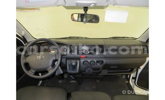 اشتري Imported Toyota Hiace White سيارة في Import - Dubai في Maseru اشتري Imported Toyota Hiace White سيارة في Import - Dubai في Maseru