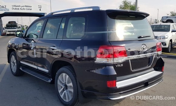 اشتري Imported Toyota Land Cruiser Black سيارة في Import - Dubai في Maseru اشتري Imported Toyota Land Cruiser Black سيارة في Import - Dubai في Maseru