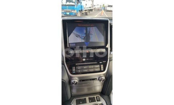 اشتري Imported Toyota Land Cruiser Black سيارة في Import - Dubai في Maseru اشتري Imported Toyota Land Cruiser Black سيارة في Import - Dubai في Maseru