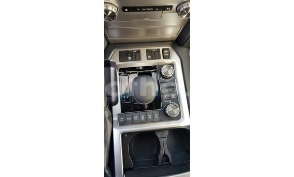 اشتري Imported Toyota Land Cruiser Black سيارة في Import - Dubai في Maseru اشتري Imported Toyota Land Cruiser Black سيارة في Import - Dubai في Maseru
