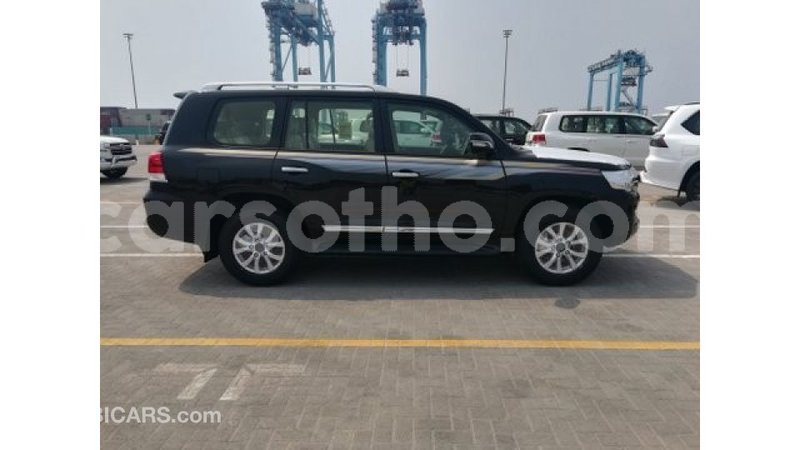 Big with watermark toyota land cruiser maseru import dubai 19063