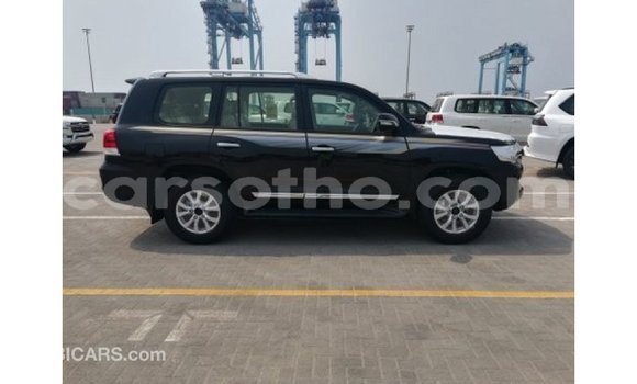 اشتري Imported Toyota Land Cruiser Black سيارة في Import - Dubai في Maseru اشتري Imported Toyota Land Cruiser Black سيارة في Import - Dubai في Maseru