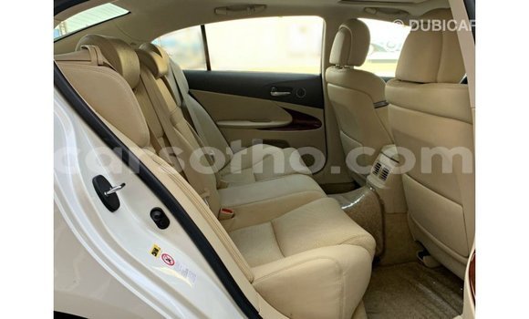 Sayi Imported Lexus GS White Mota in Import - Dubai a Maseru Sayi Imported Lexus GS White Mota in Import - Dubai a Maseru