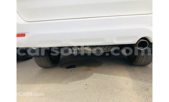 Acheter Import Voiture Toyota Fortuner Blanc à Import - Dubai, Maseru Acheter Import Voiture Toyota Fortuner Blanc à Import - Dubai, Maseru