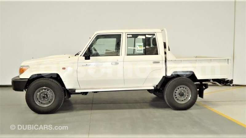 Big with watermark toyota land cruiser maseru import dubai 19075