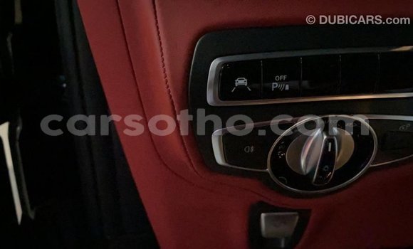 Sayi Imported Mercedes-Benz 190 Black Mota in Import - Dubai a Maseru Sayi Imported Mercedes-Benz 190 Black Mota in Import - Dubai a Maseru