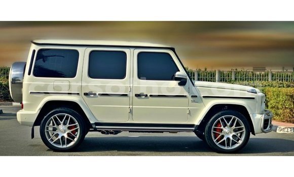 Buy Import Mercedes-Benz 190 White Car in Import - Dubai in Maseru Buy Import Mercedes-Benz 190 White Car in Import - Dubai in Maseru