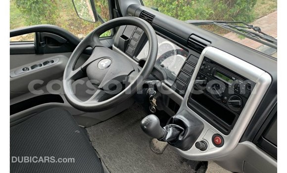 Sayi Imported Mitsubishi Carisma White Mota in Import - Dubai a Maseru Sayi Imported Mitsubishi Carisma White Mota in Import - Dubai a Maseru