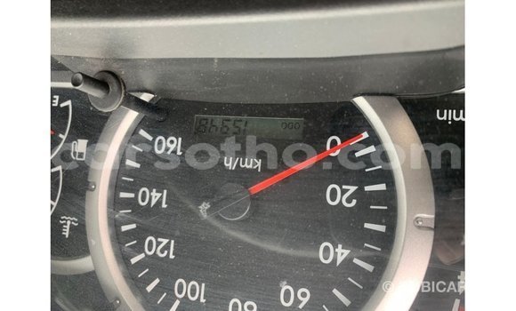 Sayi Imported Mitsubishi Carisma White Mota in Import - Dubai a Maseru Sayi Imported Mitsubishi Carisma White Mota in Import - Dubai a Maseru