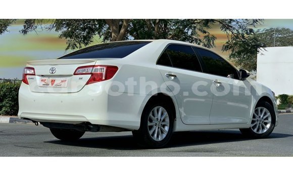 Buy Import Toyota Camry White Car in Import - Dubai in Maseru Buy Import Toyota Camry White Car in Import - Dubai in Maseru