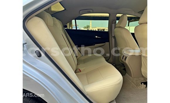 Buy Import Toyota Camry White Car in Import - Dubai in Maseru Buy Import Toyota Camry White Car in Import - Dubai in Maseru