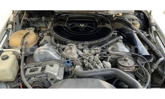 Sayi Imported Mercedes-Benz 190 White Mota in Import - Dubai a Maseru Sayi Imported Mercedes-Benz 190 White Mota in Import - Dubai a Maseru