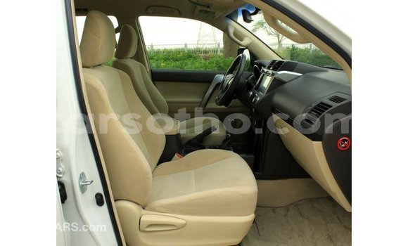 Buy Import Toyota Prado White Car in Import - Dubai in Maseru Buy Import Toyota Prado White Car in Import - Dubai in Maseru
