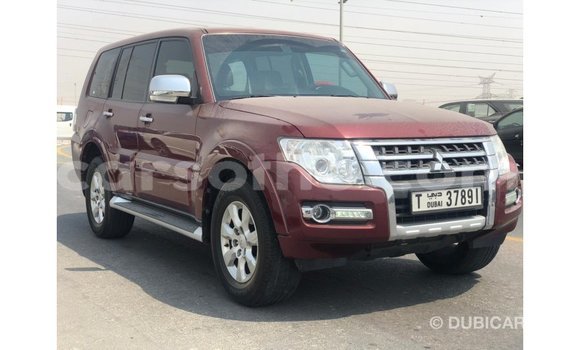 Sayi Imported Mitsubishi Pajero Red Mota in Import - Dubai a Maseru Sayi Imported Mitsubishi Pajero Red Mota in Import - Dubai a Maseru