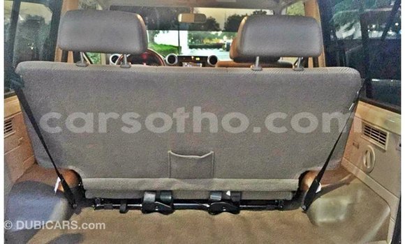 Sayi Imported Toyota Land Cruiser Beige Mota in Import - Dubai a Maseru Sayi Imported Toyota Land Cruiser Beige Mota in Import - Dubai a Maseru