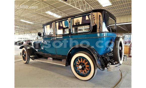 Sayi Imported Buick Electra Blue Mota in Import - Dubai a Maseru Sayi Imported Buick Electra Blue Mota in Import - Dubai a Maseru