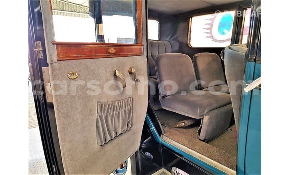 Sayi Imported Buick Electra Blue Mota in Import - Dubai a Maseru Sayi Imported Buick Electra Blue Mota in Import - Dubai a Maseru