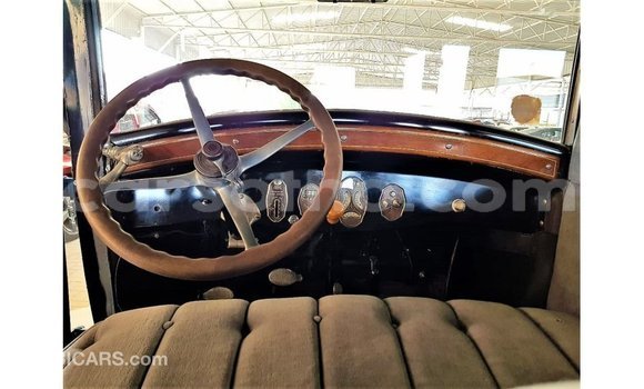 Sayi Imported Buick Electra Blue Mota in Import - Dubai a Maseru Sayi Imported Buick Electra Blue Mota in Import - Dubai a Maseru