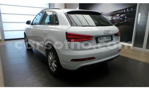 Sayi Na hannu Audi Q3 White Mota in Roma a Maseru Sayi Na hannu Audi Q3 White Mota in Roma a Maseru