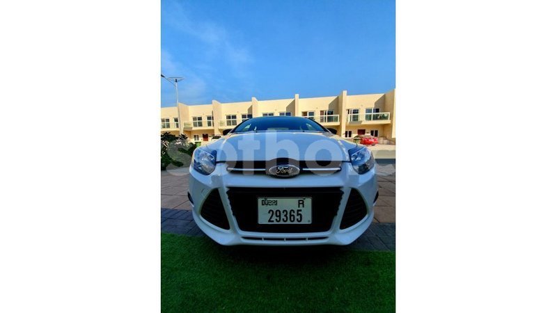 Big with watermark ford focus maseru import dubai 19115