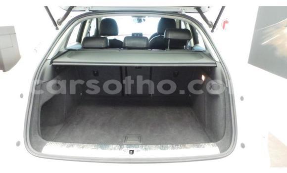 Sayi Na hannu Audi Q3 White Mota in Roma a Maseru Sayi Na hannu Audi Q3 White Mota in Roma a Maseru