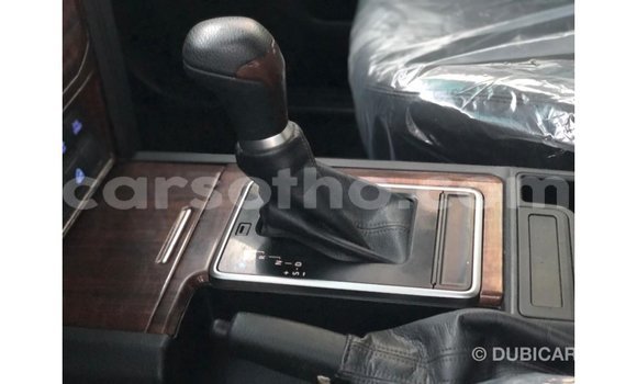 Acheter Import Voiture Toyota Prado Noir à Import - Dubai, Maseru Acheter Import Voiture Toyota Prado Noir à Import - Dubai, Maseru