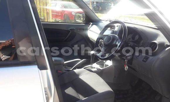 Buy Used Toyota RAV4 Silver Car in Maseru in Maseru Buy Used Toyota RAV4 Silver Car in Maseru in Maseru