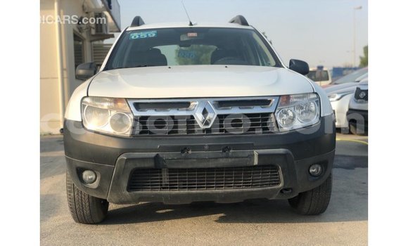 اشتري Imported Renault Duster White سيارة في Import - Dubai في Maseru اشتري Imported Renault Duster White سيارة في Import - Dubai في Maseru