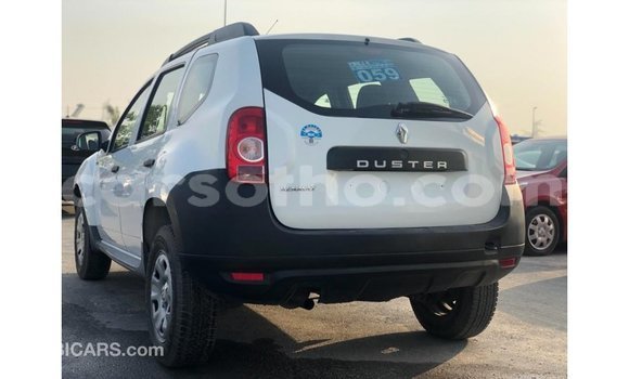 اشتري Imported Renault Duster White سيارة في Import - Dubai في Maseru اشتري Imported Renault Duster White سيارة في Import - Dubai في Maseru